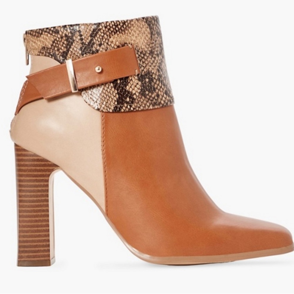 Camiri Block Healed Bootie